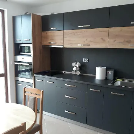 Διαμέρισμα явор